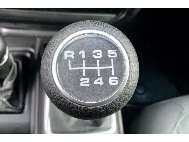 2022 Jeep Wrangler Willys 4Dr 6Spd Manual | Alpine NAV | 4X4 - Photo 32