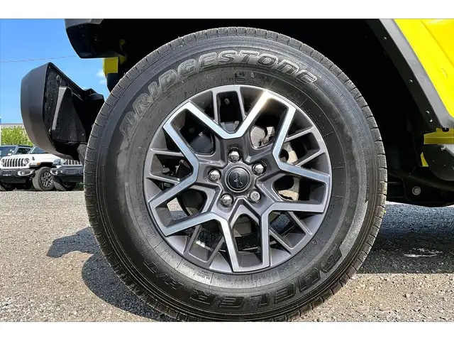 2024 Jeep Wrangler Sahara | Skytop | Leather | Alpine | NAV | 4X - Photo 8