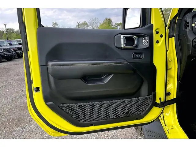 2024 Jeep Wrangler Sahara | Skytop | Leather | Alpine | NAV | 4X - Photo 18