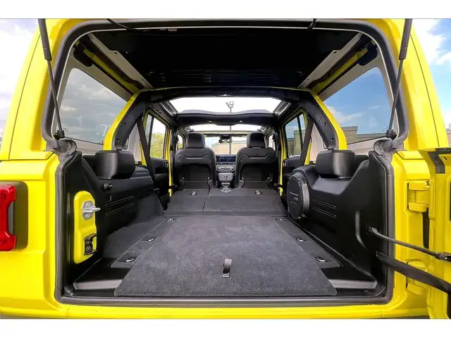 2024 Jeep Wrangler Sahara | Skytop | Leather | Alpine | NAV | 4X - Photo 28