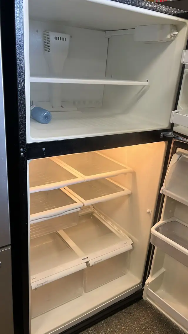 Kenmore 33" Stainless Stell Refrigerator-30-Day Warranty - Photo 3