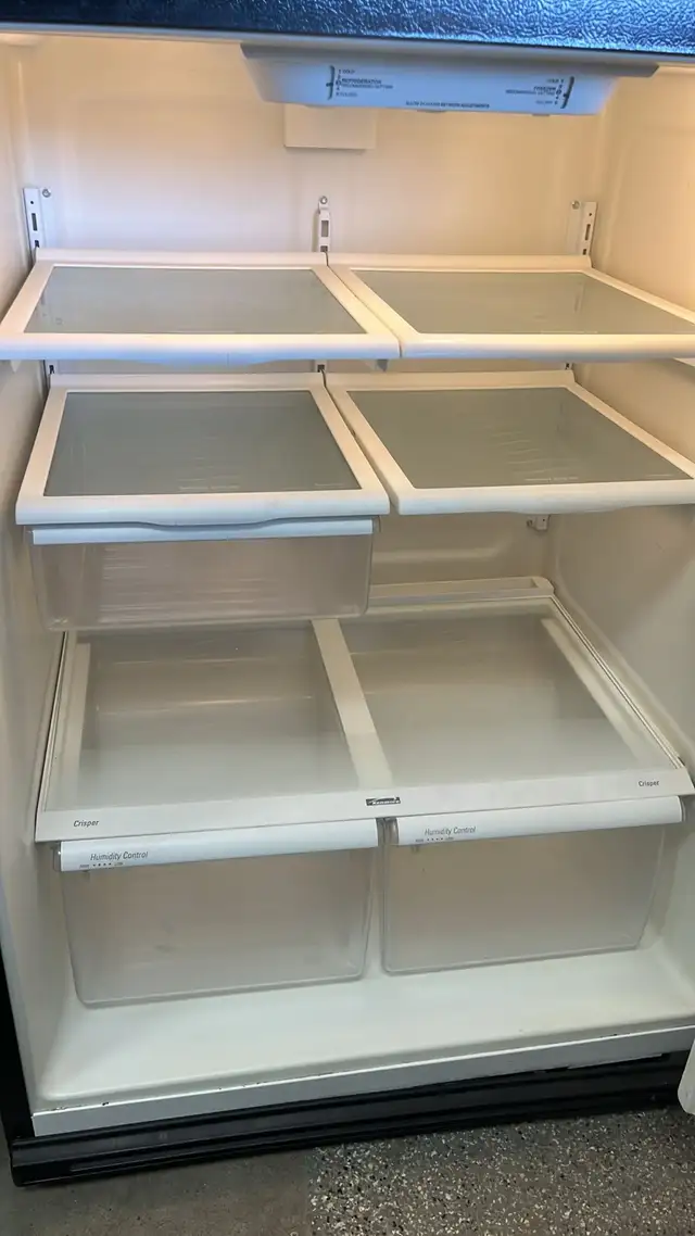 Kenmore 33" Stainless Stell Refrigerator-30-Day Warranty - Photo 5