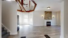 Modern Loft 2 Bed w/ Parking & AC | $1750   Util Aug 1 Avail