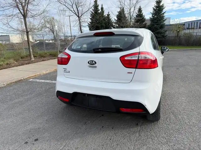 2013 Kia Rio 2013 KIA RIO ,AUTOMATIQUE , HATCHBACK , 4 CYLINDRES - Photo 8