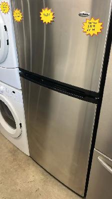 Amana 30" Very Clean Refrigerator-30-Day Warranty - Photo 2