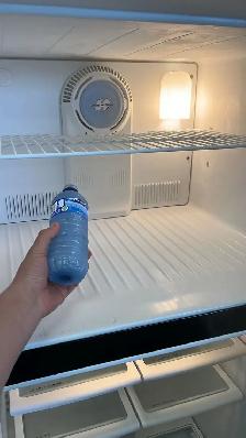 Amana 30" Very Clean Refrigerator-30-Day Warranty - Photo 6