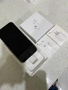 iPhone 14 Pro Max 256gb Airpods/Adapter/Delivery