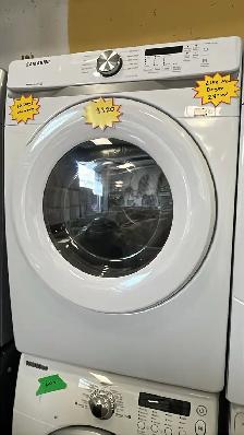 Samsung Like New 27" Electric Dryer with Moisture Sensor