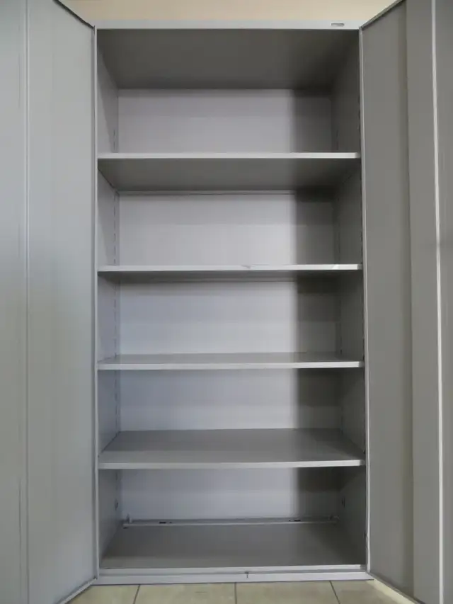 Metal Storage Cabinet, Lock and Key - Photo 3