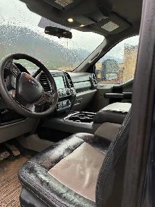 2019 Ford F350 XLT Crew Cab short box - Photo 5