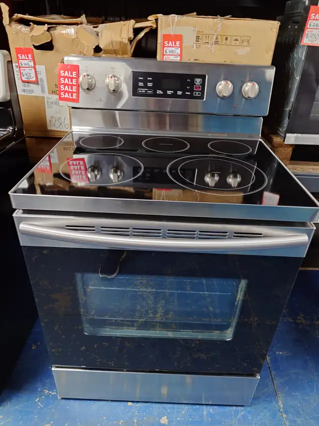 Samsung '30' Stainless Steel Freestanding Electric Range on Sale