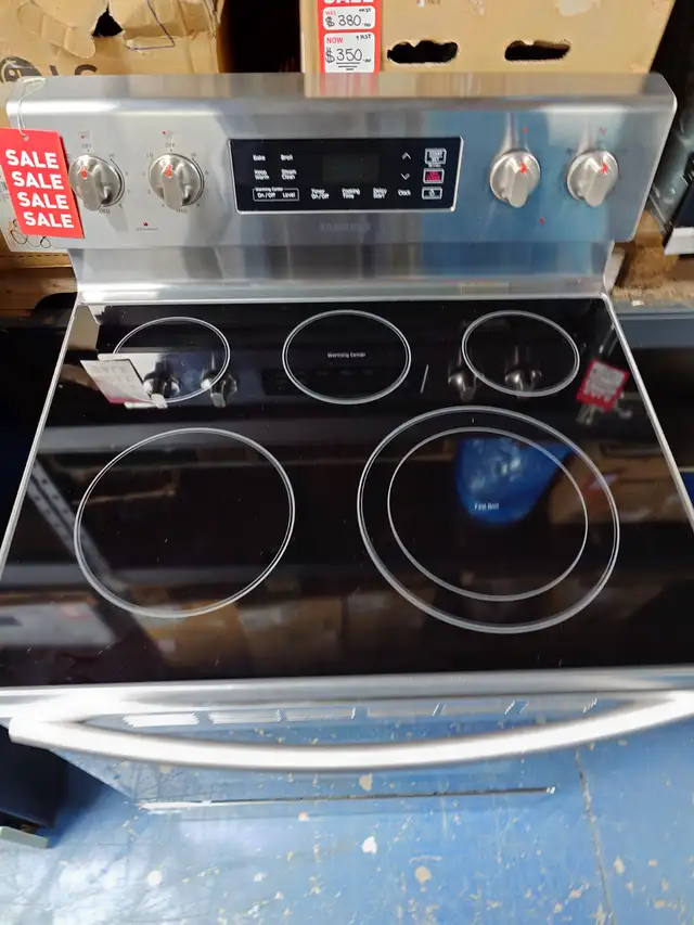 Samsung '30' Stainless Steel Freestanding Electric Range on Sale - Photo 4