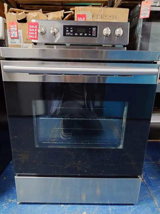 Samsung '30' Stainless Steel Freestanding Electric Range on Sale - Photo 5