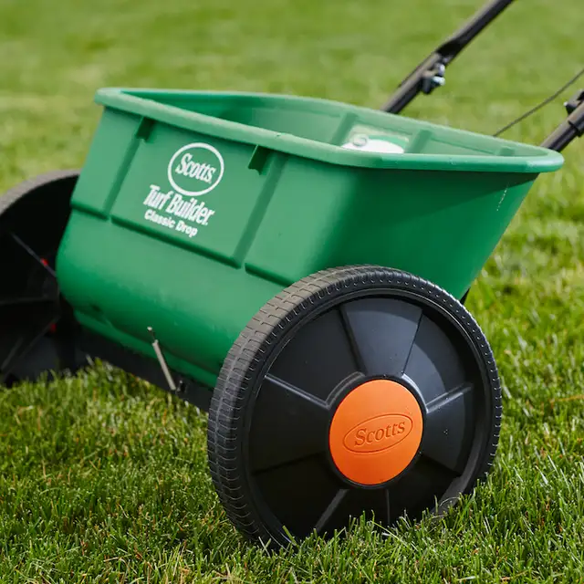 YARD AND GARDEN DROP SPREADER - Photo 2