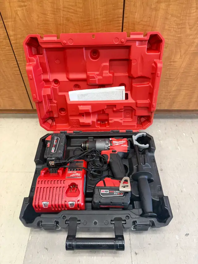 Milwaukee 2804-22 M18™ FUEL 1/2' Hammer Drill Kit $279