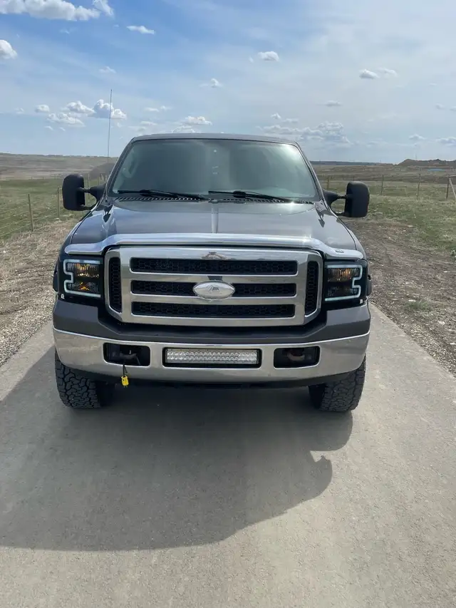 2005 ford f-250 super duty v10 triton 209k km - Photo 2