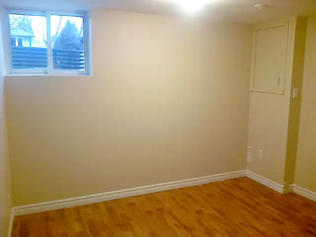 2 bedroom basement with laundry - Photo 4
