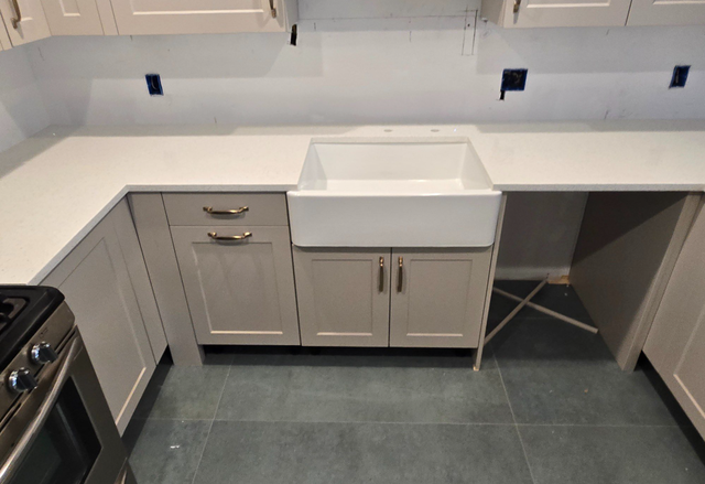 Quartz Countertop With Sink 437-522-8447 - Photo 5