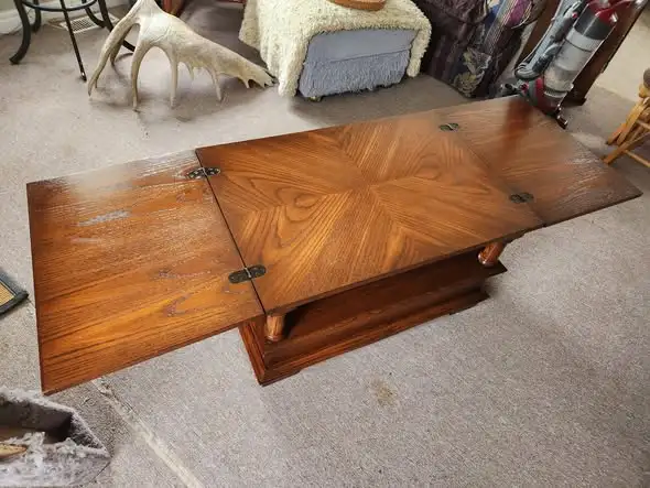 Coffee Table - Photo 6