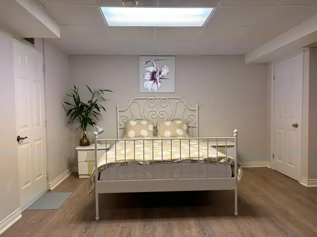 Richmond Hill - Yonge/Elgin Mills  2-Bedroom House for Rent - Photo 8
