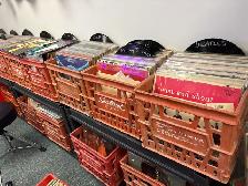 Records Buy Sell - Photo 3
