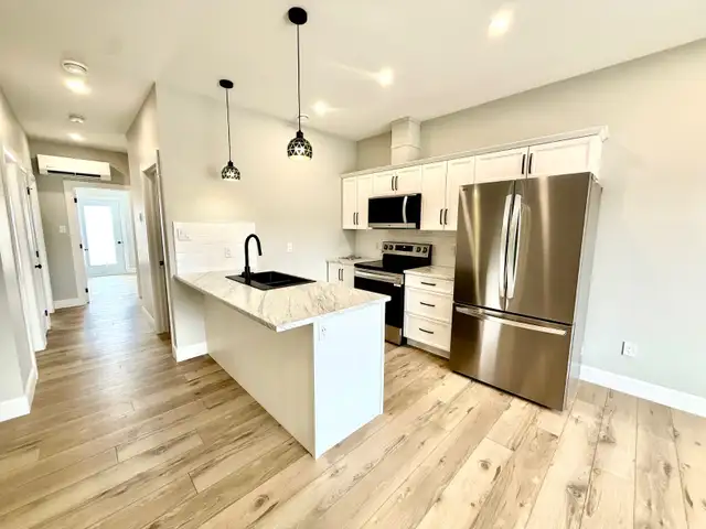 Posted in w/ the military? Need help finding a suitable rental? - Photo 2