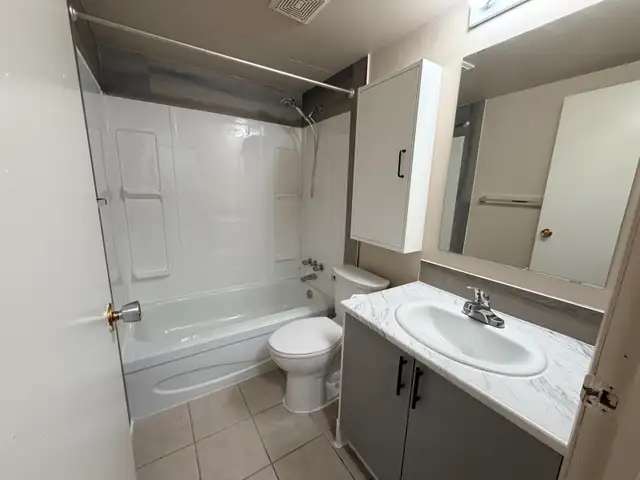 1 bedroom apartment with elevator - Photo 3
