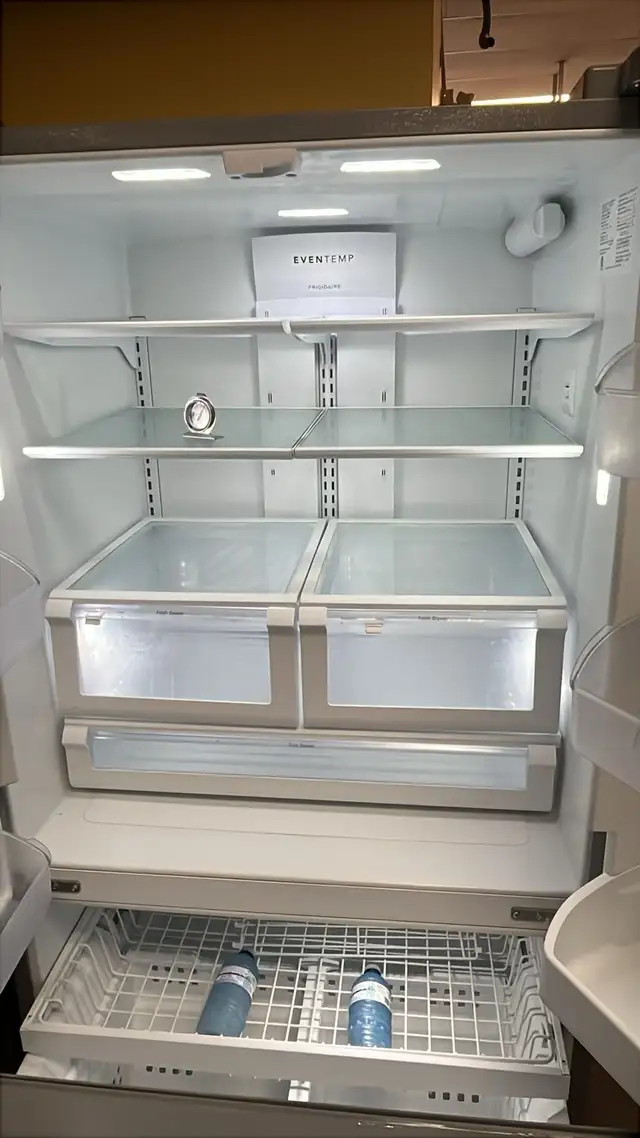 Frigidaire 36" French Door Refrigerator-30-Day Warranty - Photo 6