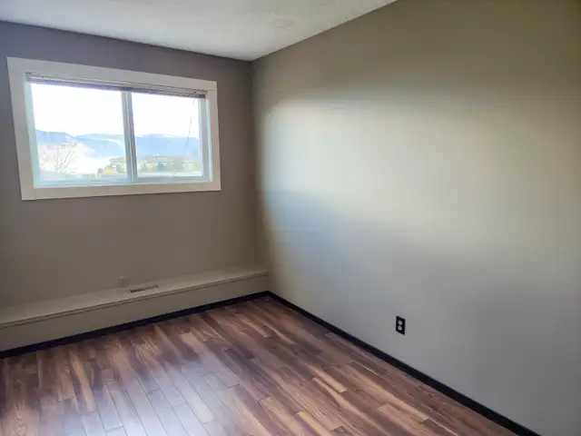 Sunvalley Court #24 - Photo 9