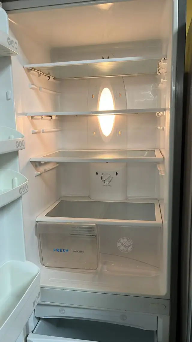 LG 24" Apartment Size 74"H Tall Refrigerator - Photo 5