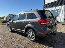 2017 Dodge Journey GT - AWD - V6 - 7 PASSENGER - Photo 2