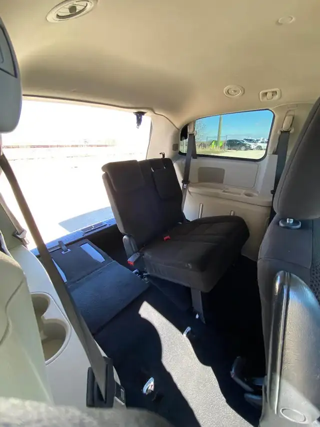 2020 Dodge Grand Caravan SE - Photo 15