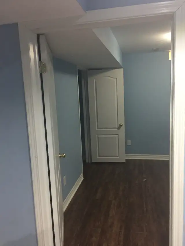 One bedroom Basement for Rent - Photo 4