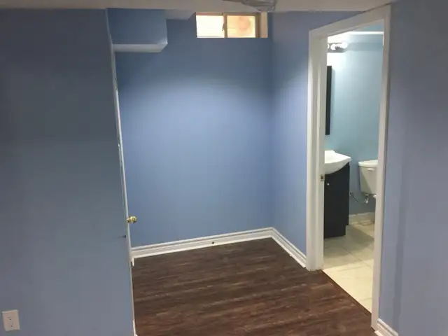One bedroom Basement for Rent - Photo 5