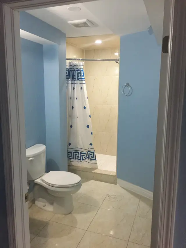One bedroom Basement for Rent - Photo 6