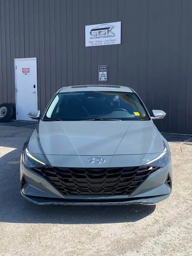 2021 Hyundai Elantra Preferred - Photo 2