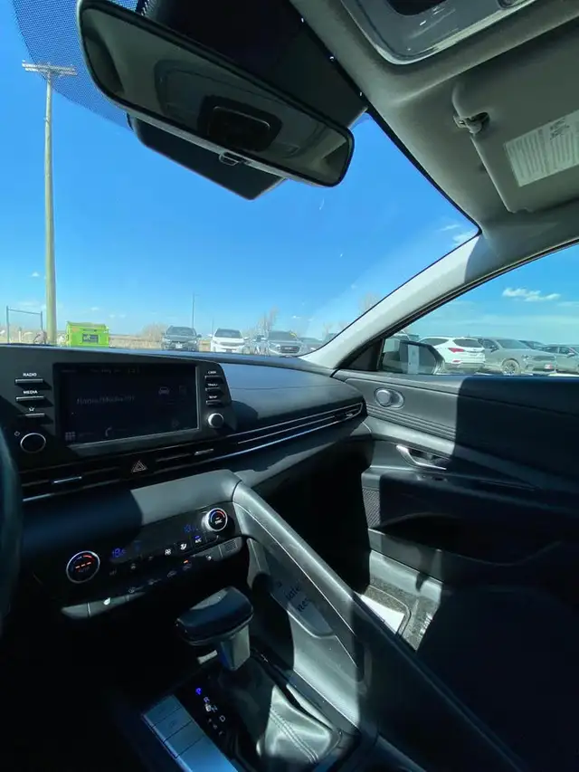 2021 Hyundai Elantra Preferred - Photo 11