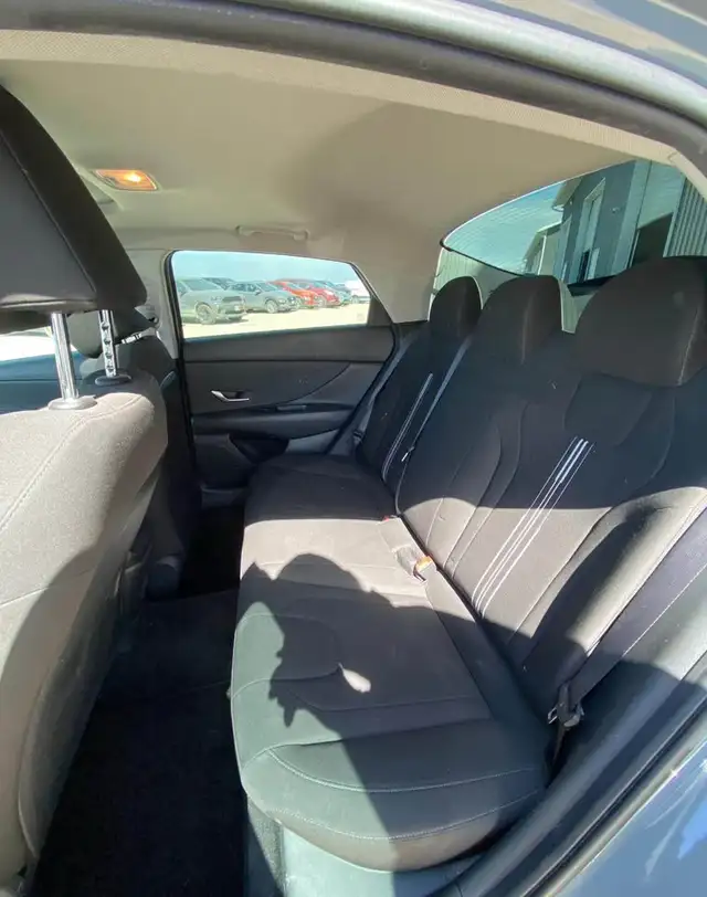2021 Hyundai Elantra Preferred - Photo 17