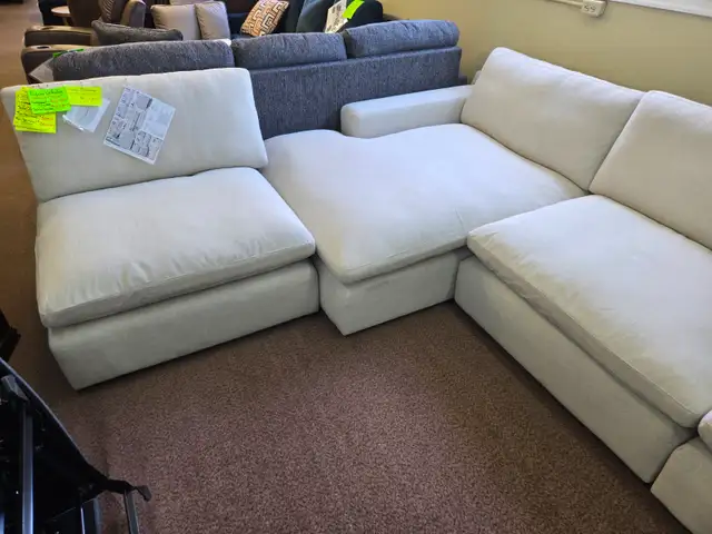 4 Piece Elyza  Modular Sectional Reg. $3999 - Photo 3