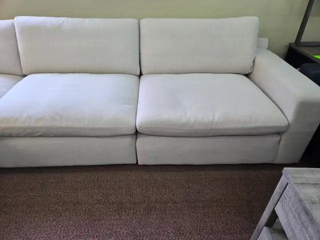 4 Piece Elyza  Modular Sectional Reg. $3999 - Photo 4