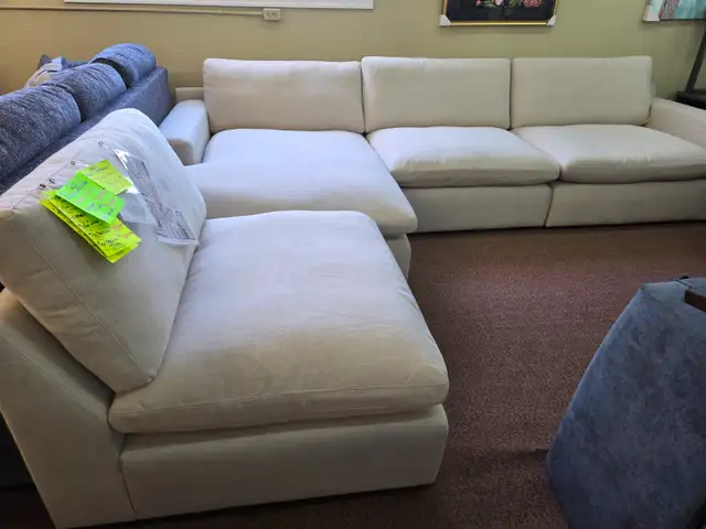 4 Piece Elyza  Modular Sectional Reg. $3999 - Photo 6