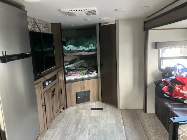 Forest River Avenger Travel Trailer - Photo 5