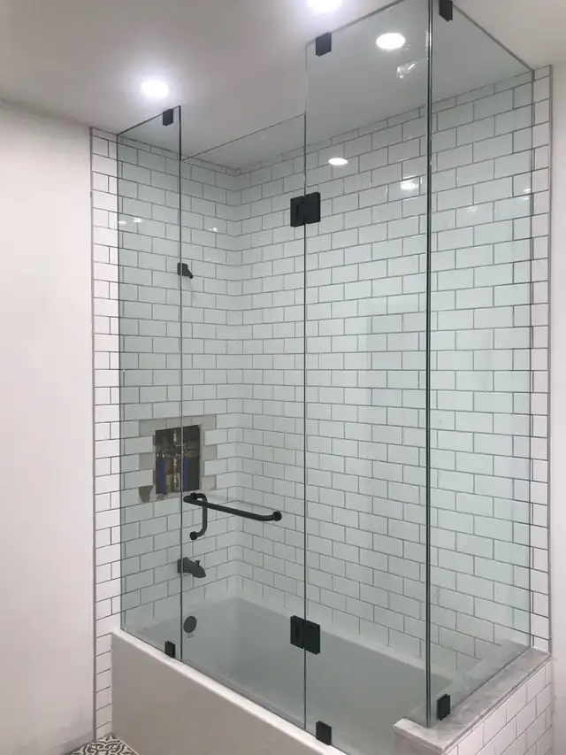SHOWER GLASS DOORS SHOWER ENCLOSURES GLASS BATHTUB SLIDING GLASS - Photo 3