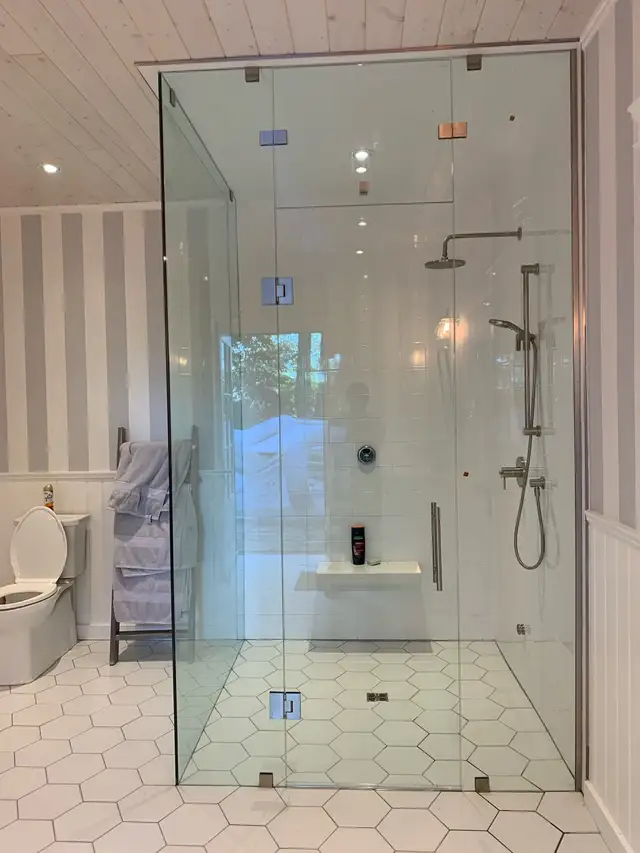 SHOWER GLASS DOORS SHOWER ENCLOSURES GLASS BATHTUB SLIDING GLASS - Photo 9