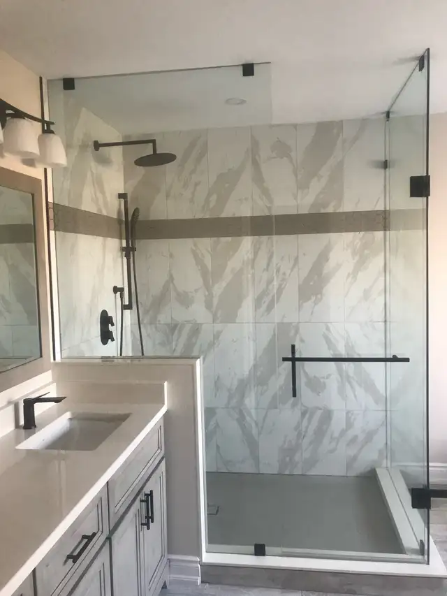 BATHTUB SLIDING GLASS DOORS SHOWER ENCLOSURE GLASS RAILING PARTI