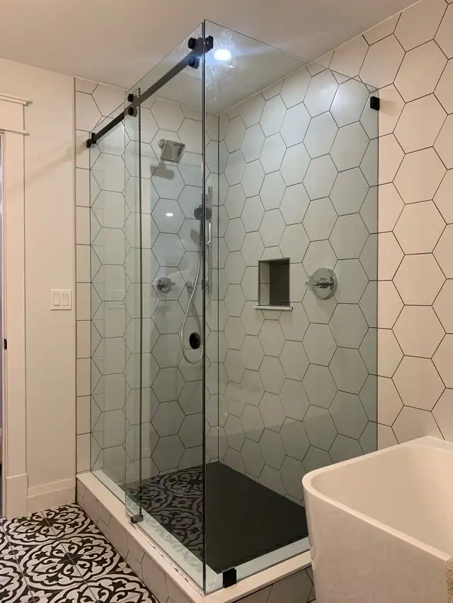 FRAMELESS SHOWER GLASS ENCLOSURES SHOWER DOORS GLASS PARTITIONS - Photo 5