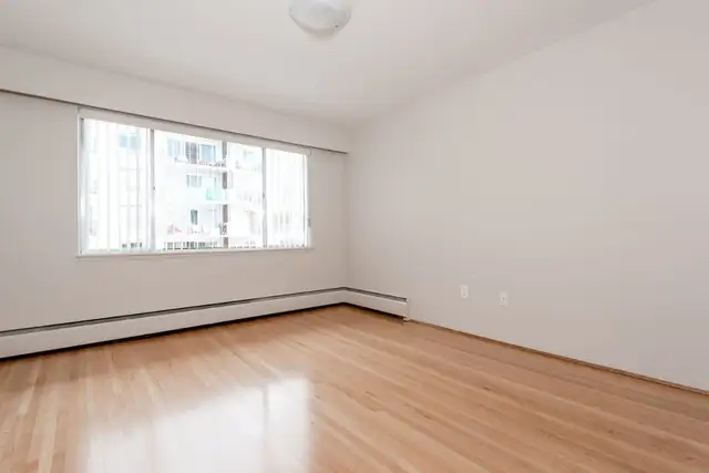 Hollyhill Towers - 1 Bedroom available at 1665 Duchess Ave, West - Photo 5