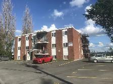 Beau grand 4 1/2 Charlesbourg, demi sous-sol