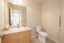 17 Flynn Court, St. Catharines - All Inclusive 3 Bedroom Main - Photo 12