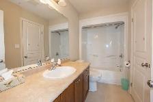 17 Flynn Court, St. Catharines - All Inclusive 3 Bedroom Main - Photo 19